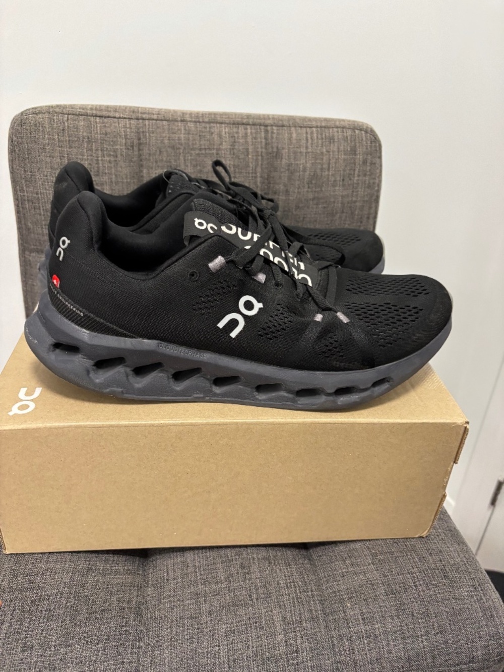 On Running CloudTec Phase Black Running Shoes in good mint condition